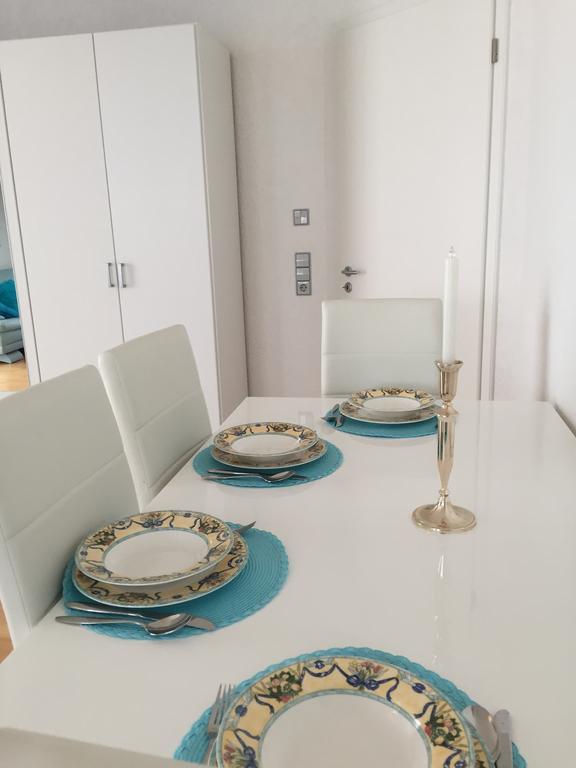 פרוידנשטאדט Schwarzwald Appartment מראה חיצוני תמונה